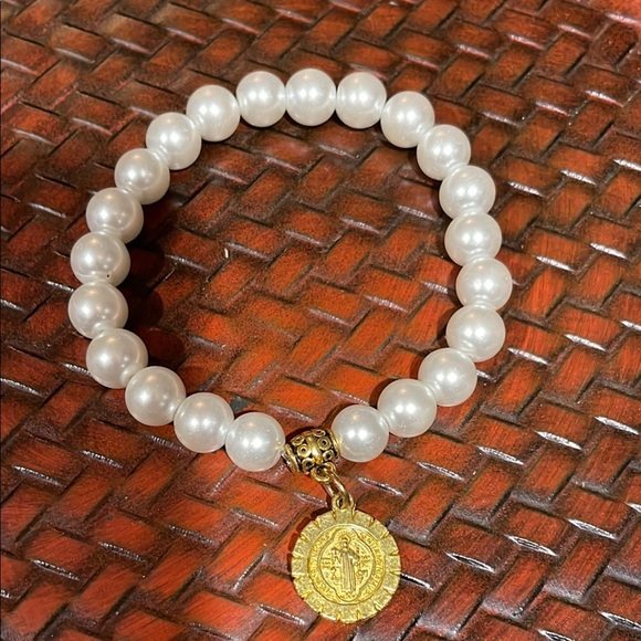 Gold St. Benedict and Atocha White Pearl Bracelet with Decorative Charm - Picture 2 of 4